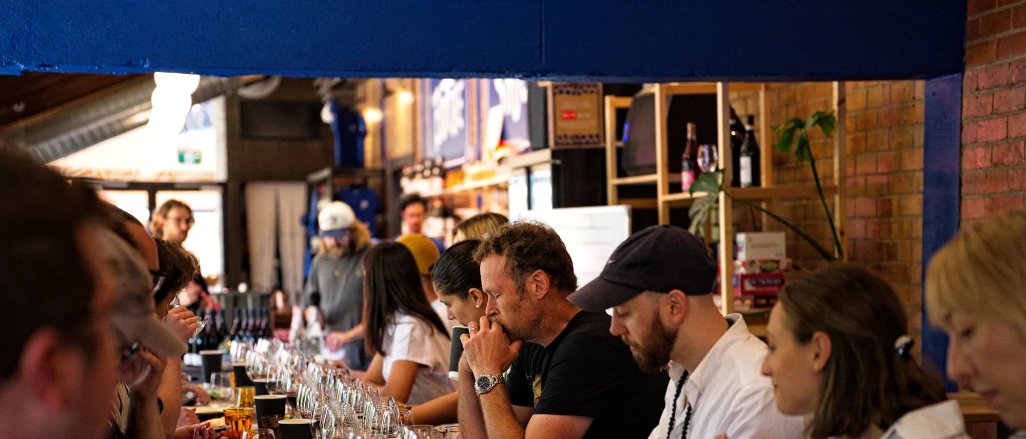 A full room tasting blind at a Big Blind League event